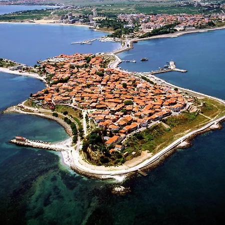 Elegant Artur Apartman *