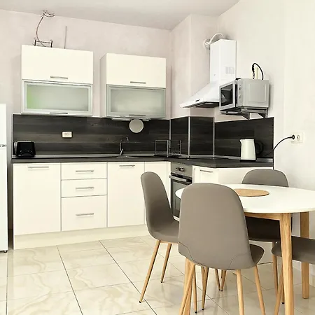 شقة Elegant Artur سفيتي فلاس