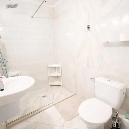 Elegant Artur * سفيتي فلاس