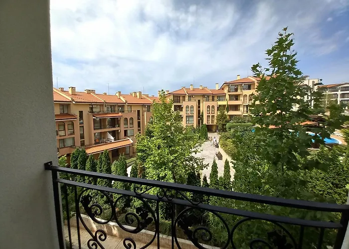 Elegant Artur Apartman *