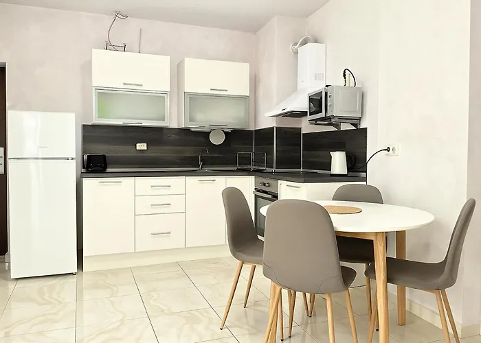 شقة Elegant Artur سفيتي فلاس